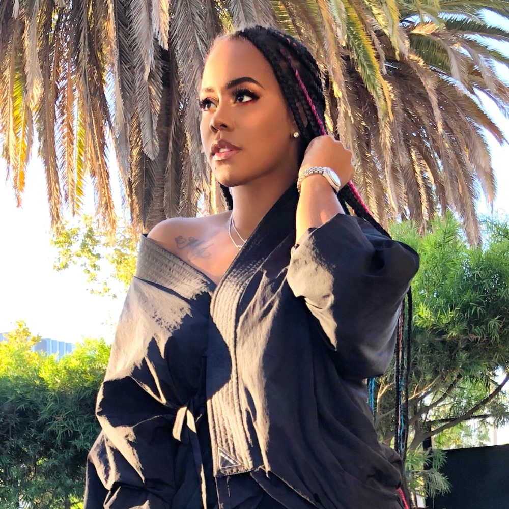 Meet your Posher, Mieka